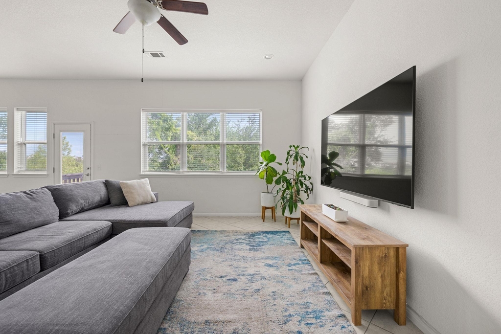 9909 Dalliance Ln - Photo 6