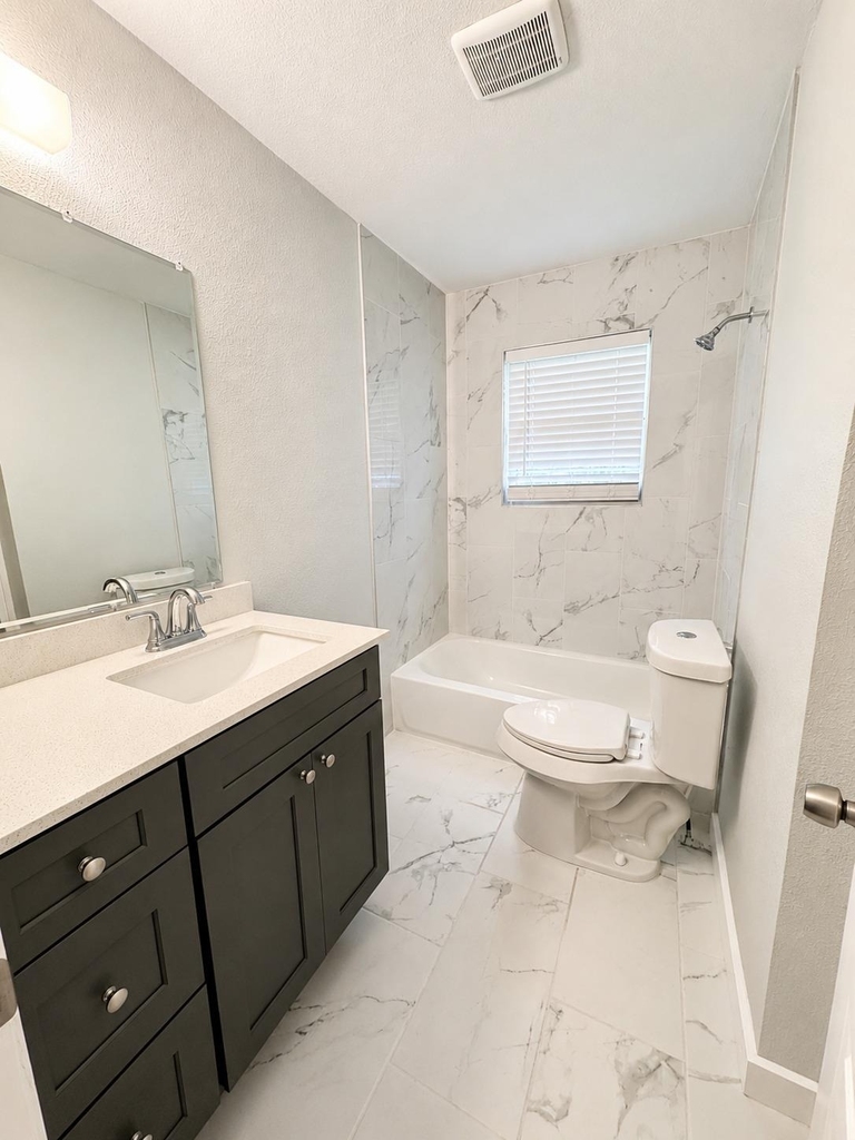 1906 E Avenue G - Photo 6