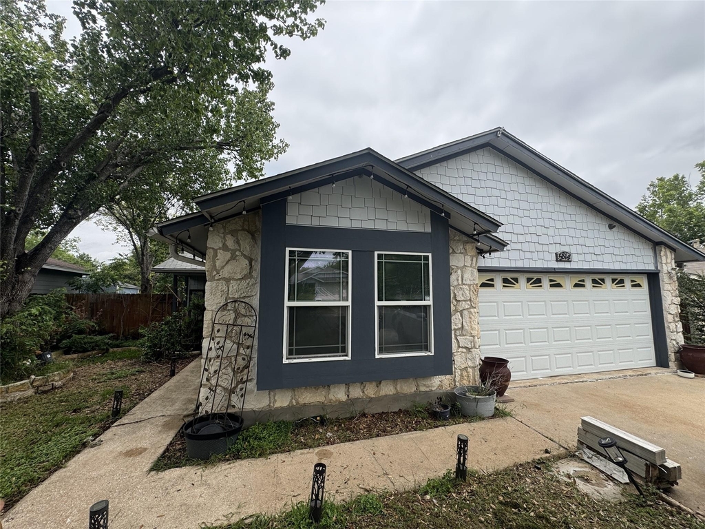 5814 Shreveport Dr - Photo 0
