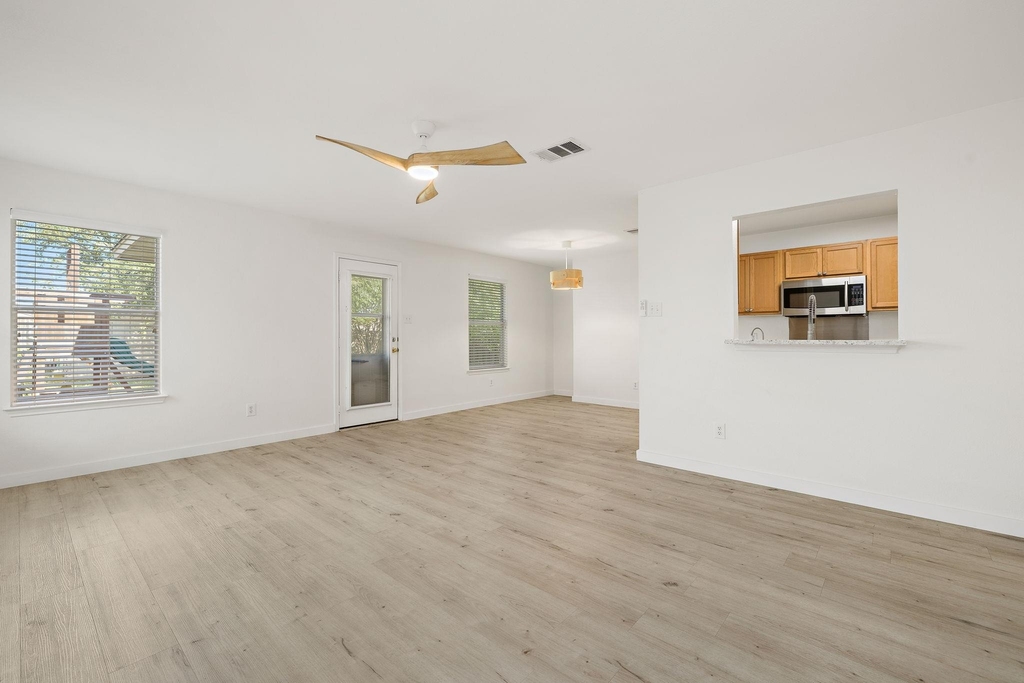 218 Altamont St - Photo 8