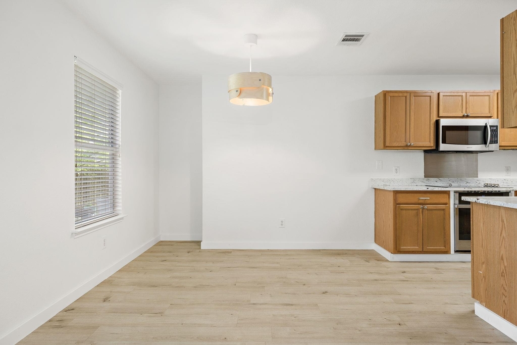 218 Altamont St - Photo 5