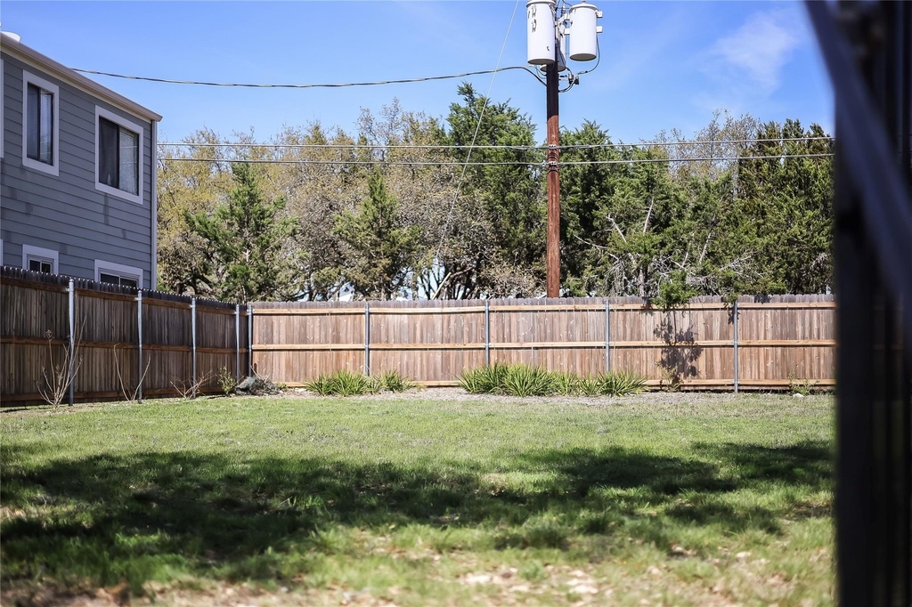 20502 Bonanza St - Photo 9
