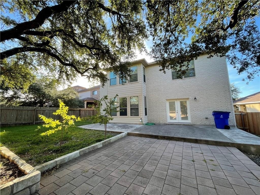 608 Trail Dust Dr - Photo 17