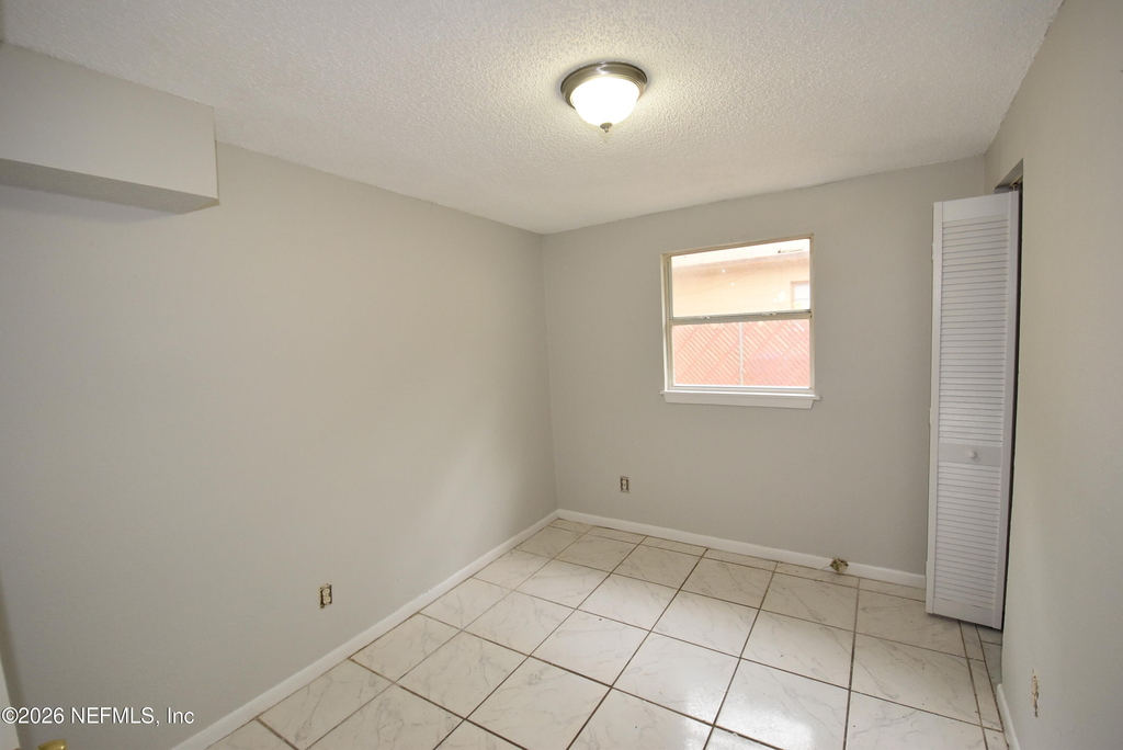 2953 W 9th Street - Photo 9