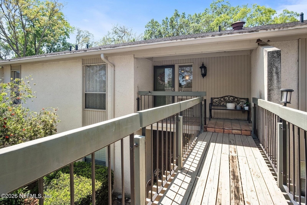 8012 Hollyridge Road - Photo 1