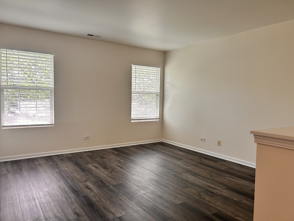 24121 Walnut Circle - Photo 12