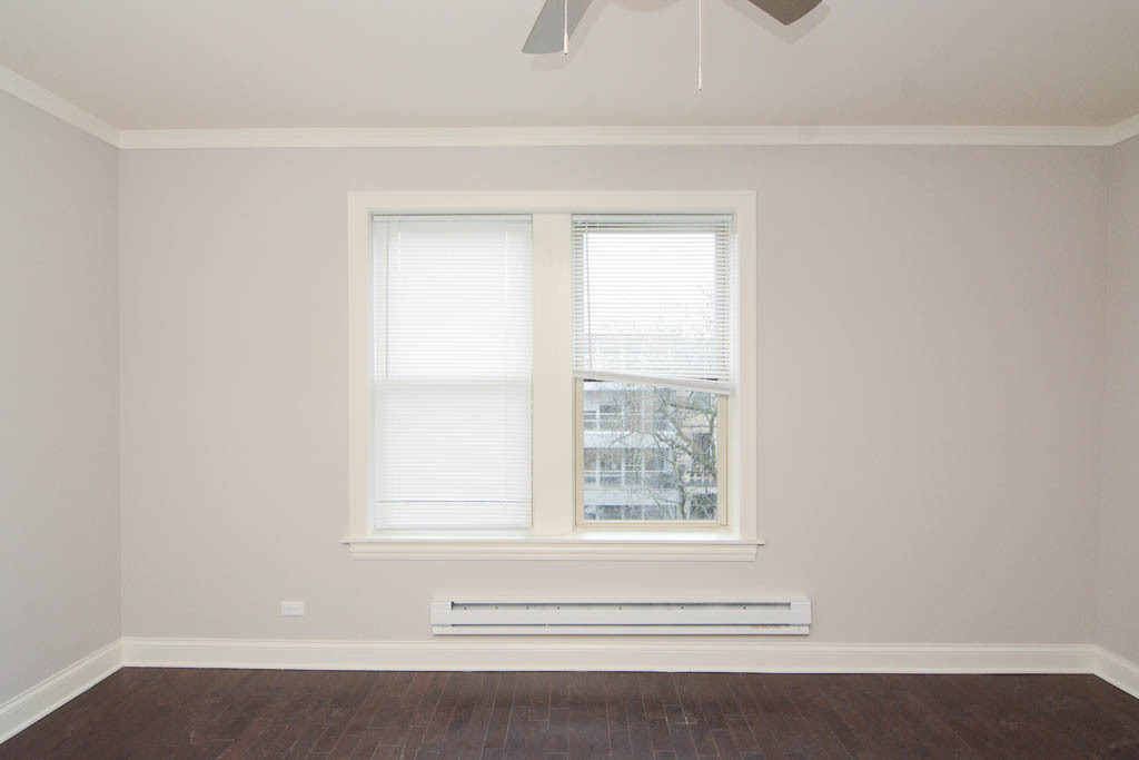 640 W Wrightwood Avenue - Photo 9