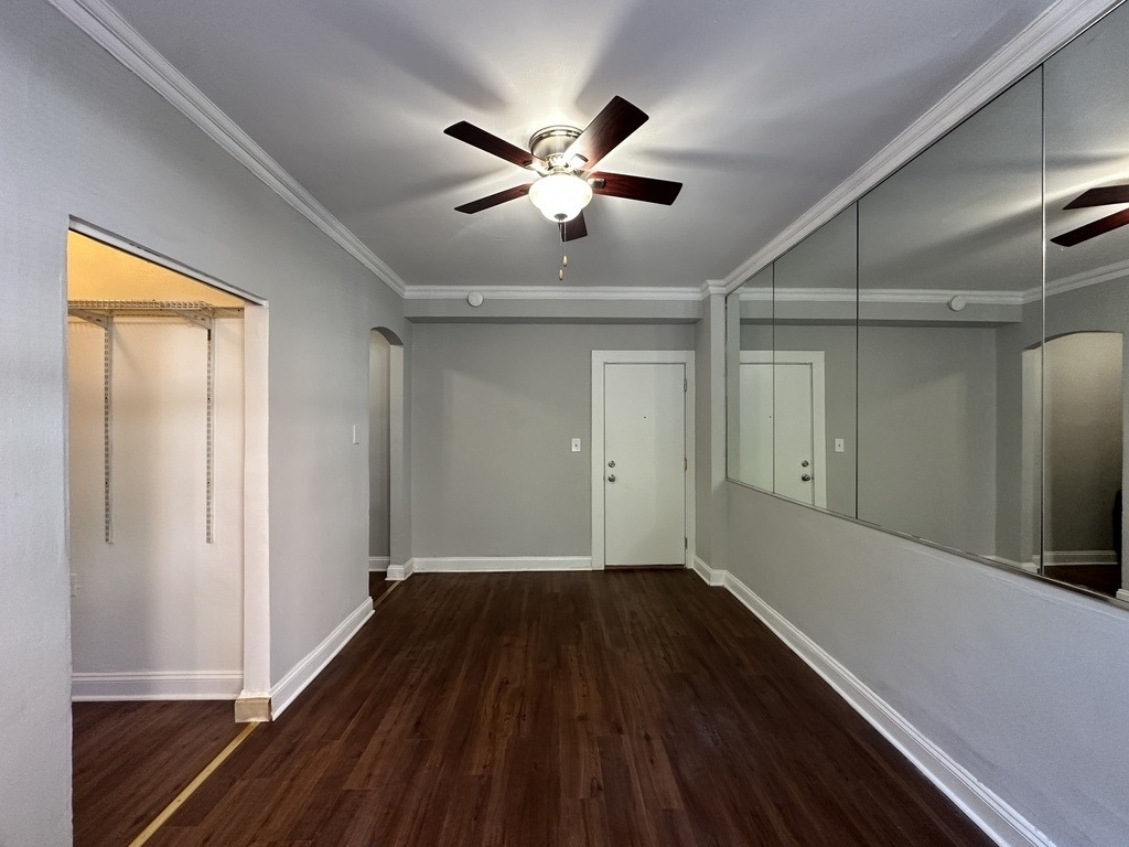 661 W Sheridan Road - Photo 11