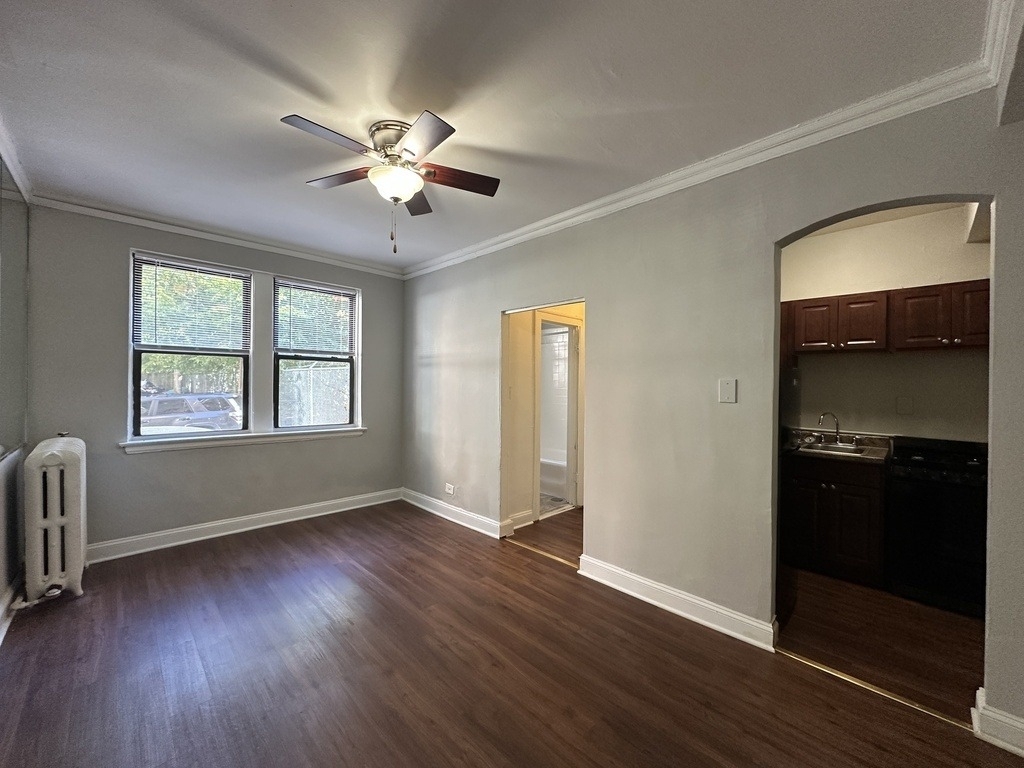 661 W Sheridan Road - Photo 8