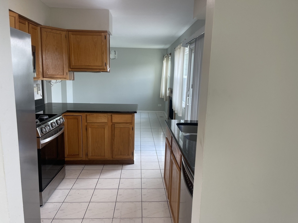 1964 Crescent Lane - Photo 6