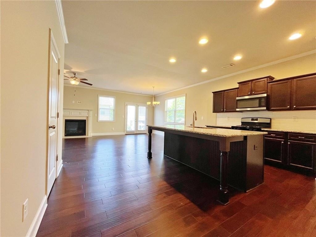 330 Holdings Drive - Photo 3