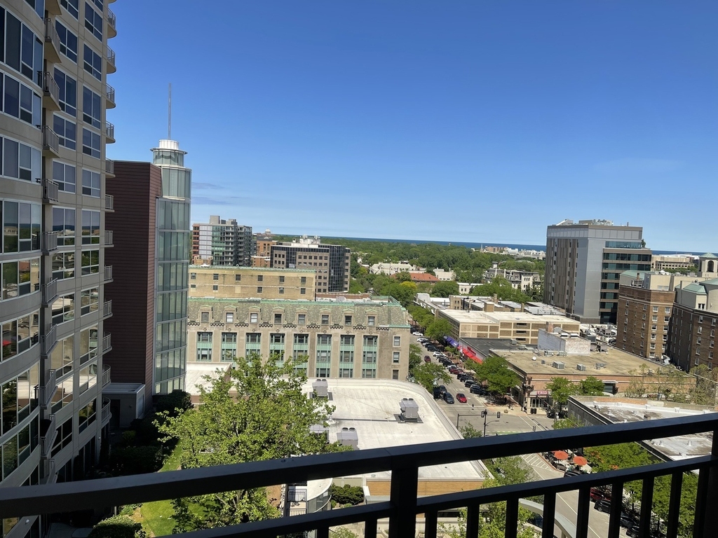 807 Davis Street - Photo 13