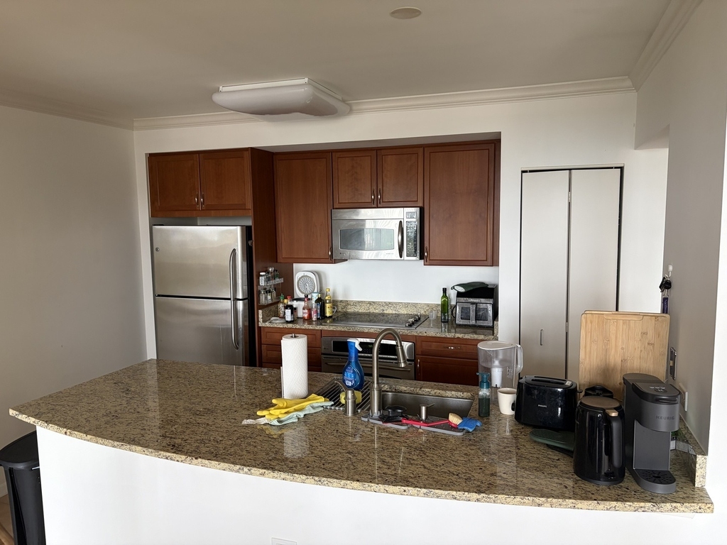 807 Davis Street - Photo 1