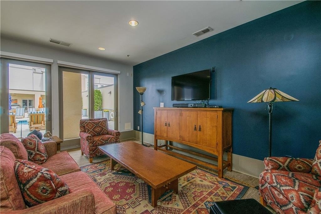 201 W Ponce De Leon Avenue - Photo 40