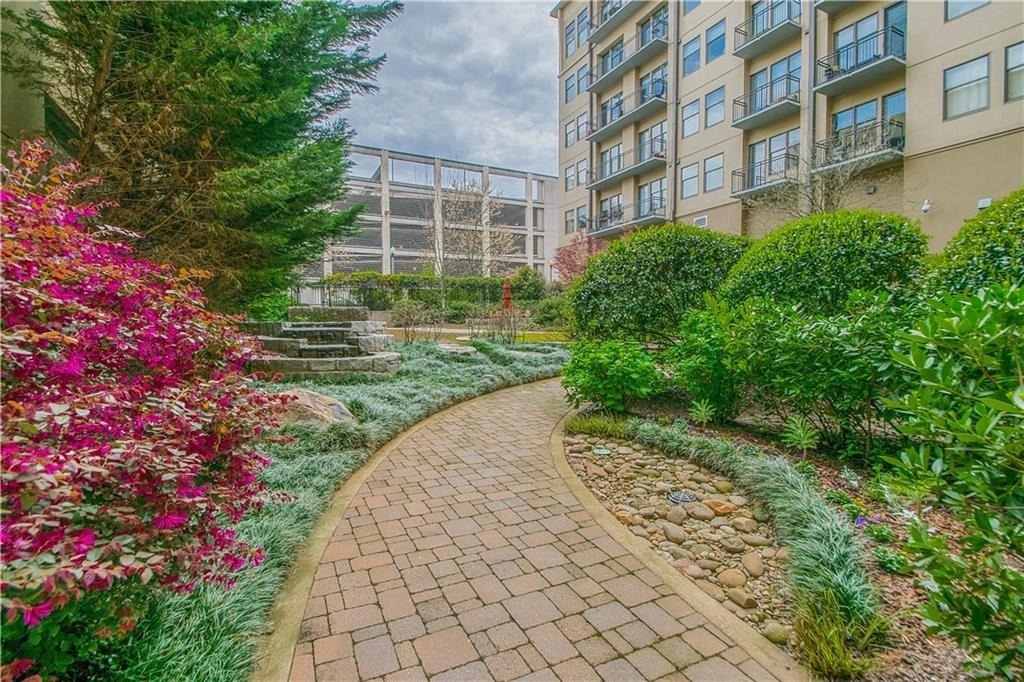 201 W Ponce De Leon Avenue - Photo 33