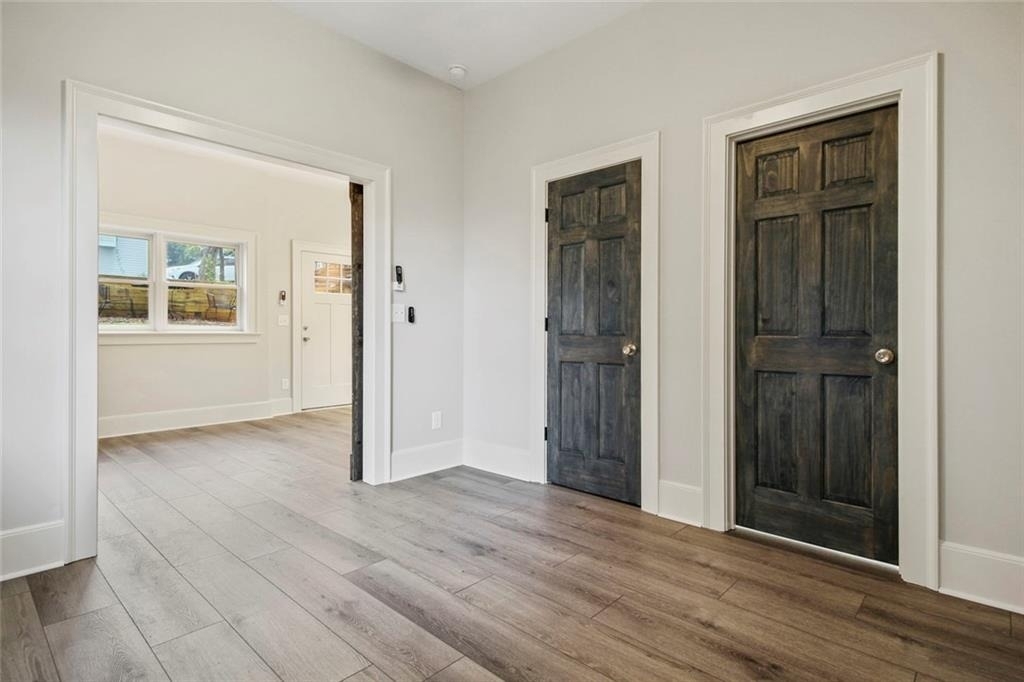 940 St Charles Avenue Ne - Photo 6