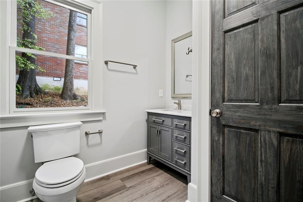 940 St Charles Avenue Ne - Photo 9