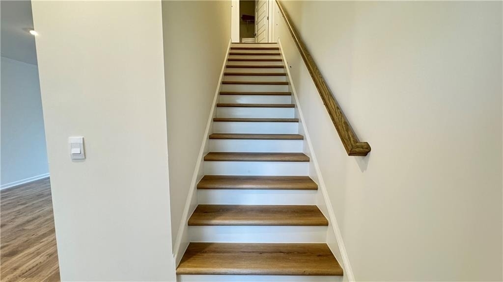 709 Alburgh Alley - Photo 14