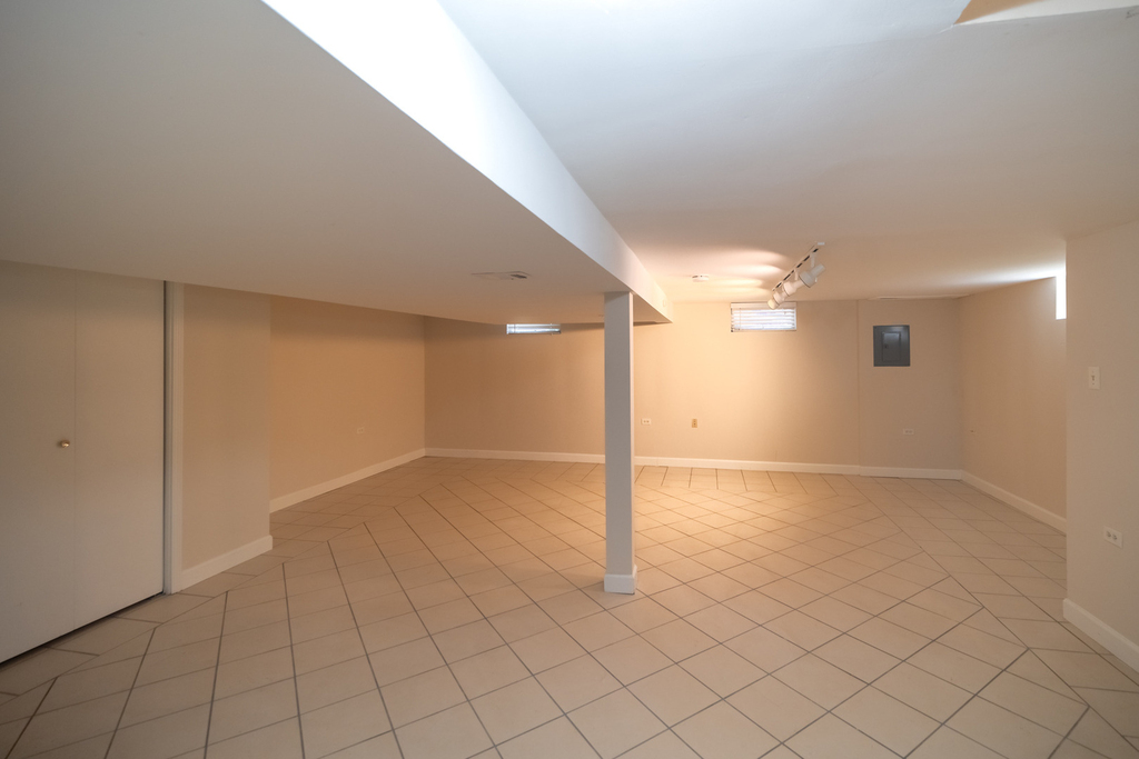 352 S Wright Street - Photo 10