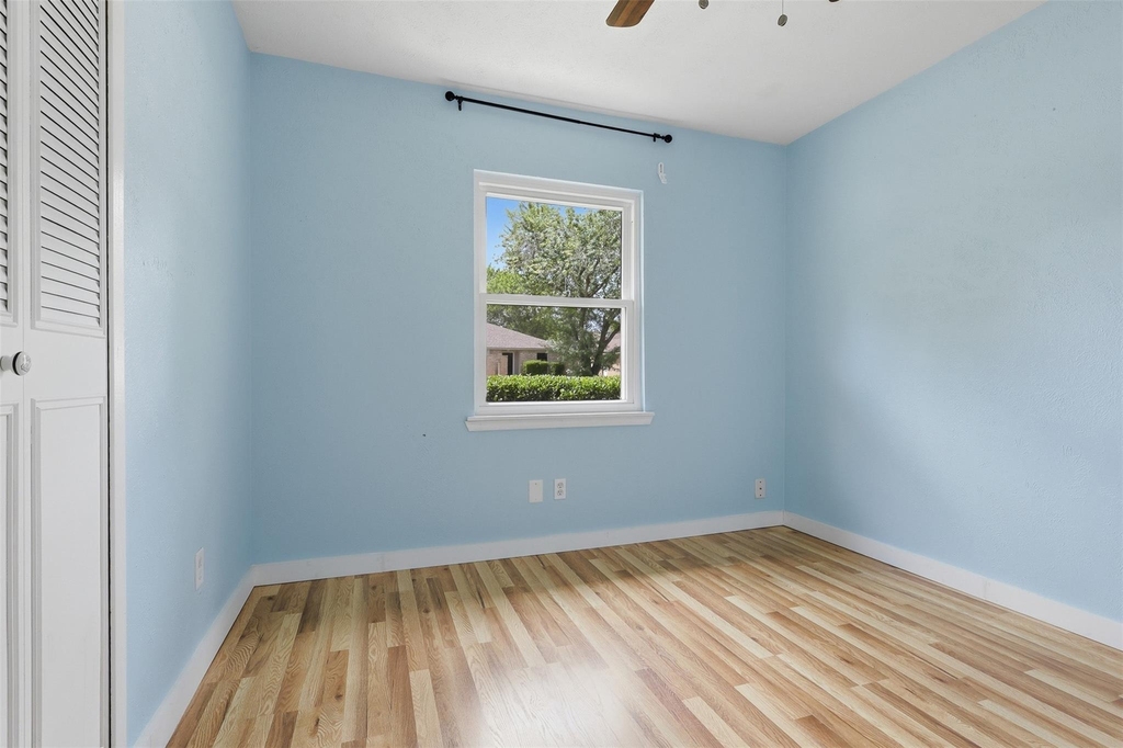 4035 Cypressdale Drive - Photo 10