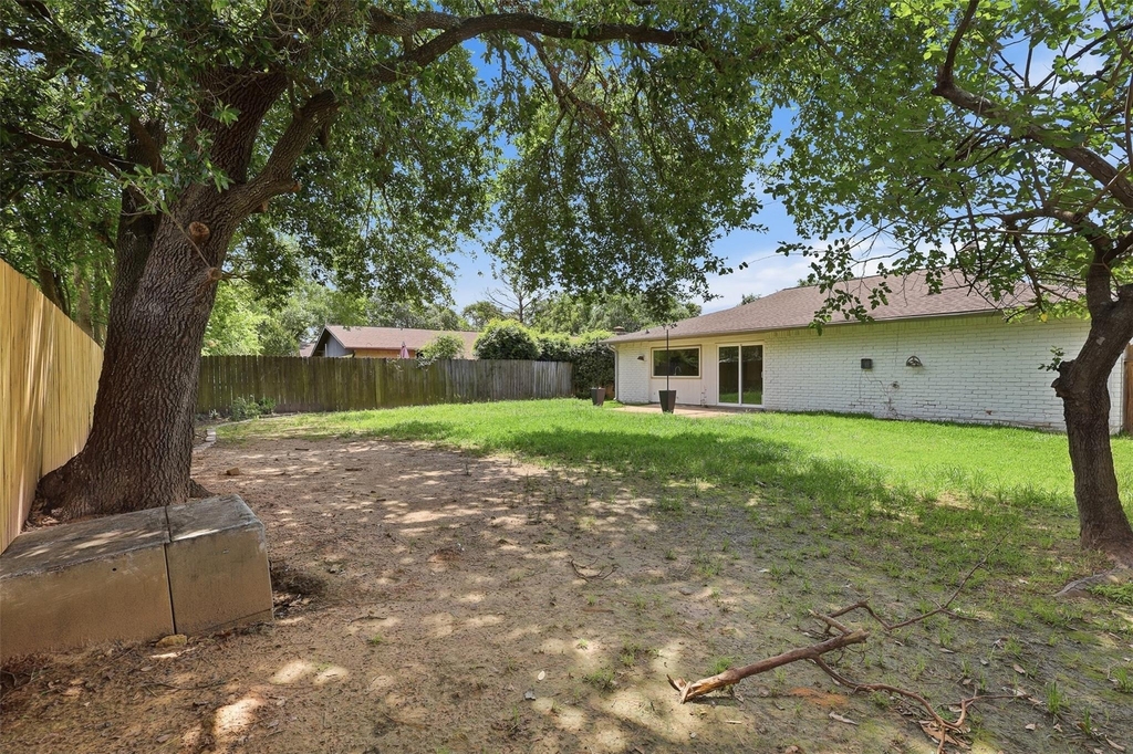 4035 Cypressdale Drive - Photo 16