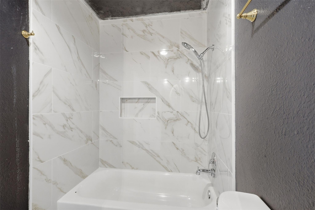 4035 Cypressdale Drive - Photo 12