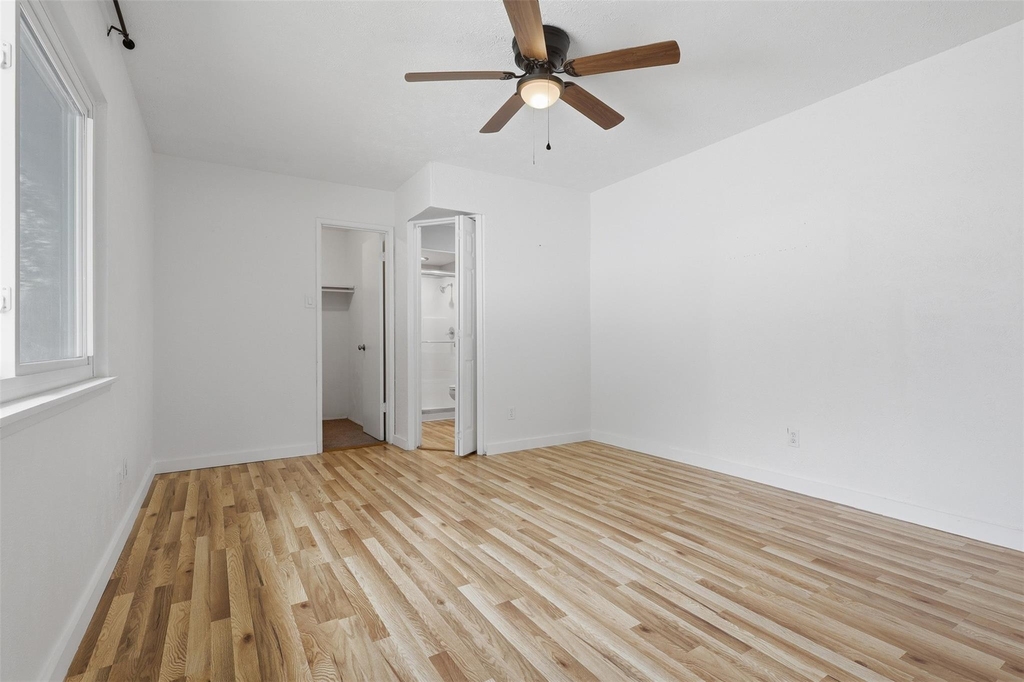 4035 Cypressdale Drive - Photo 7