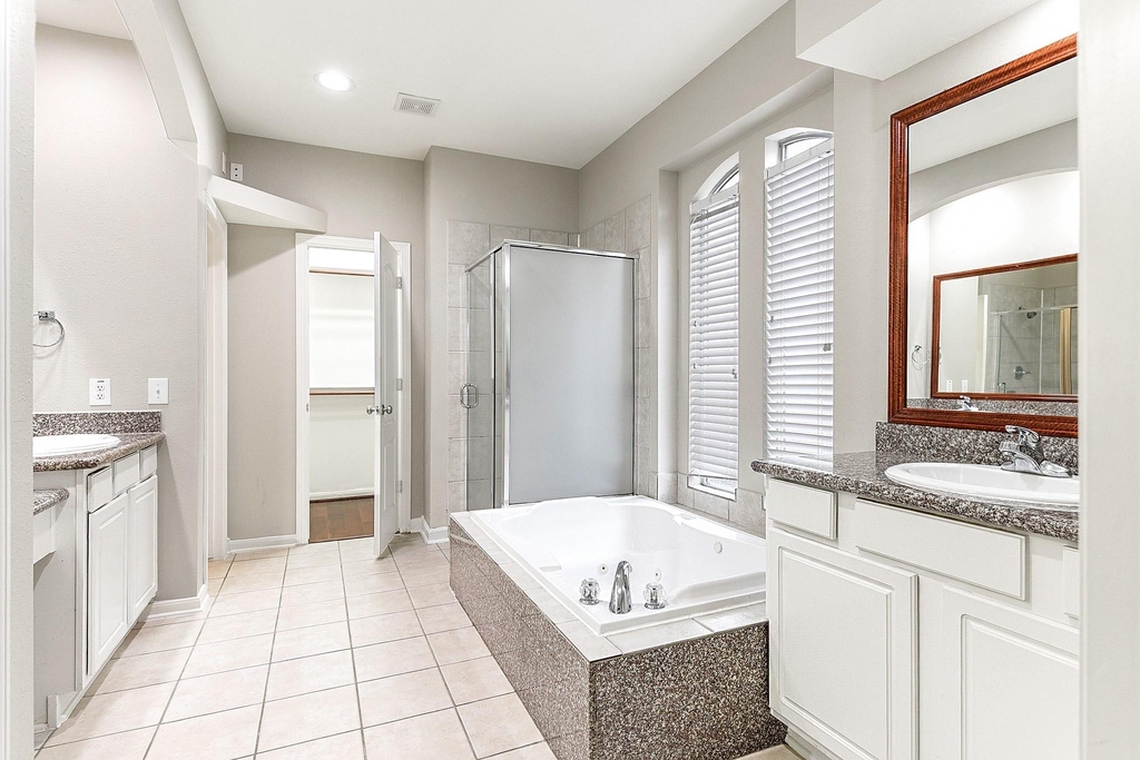 5035 Logans Landing Lane - Photo 17