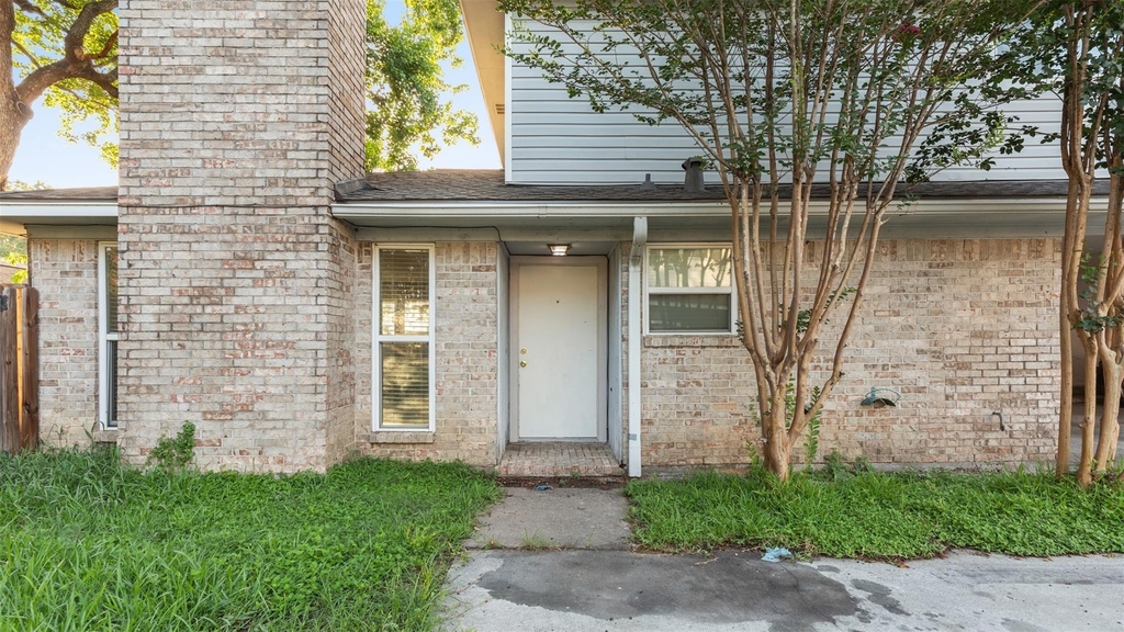 10810 Sugar Hill Drive - Photo 5