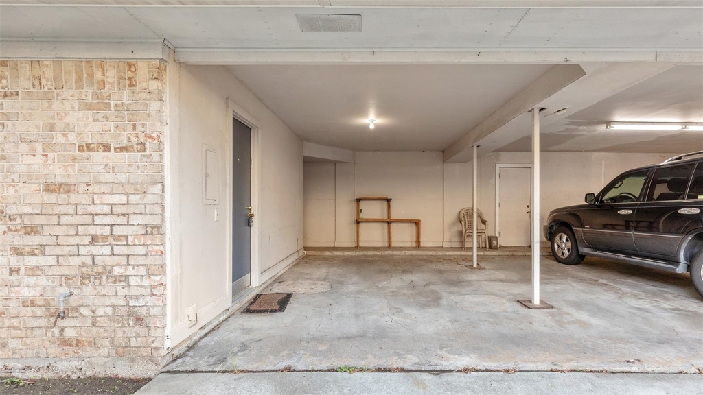 10810 Sugar Hill Drive - Photo 4
