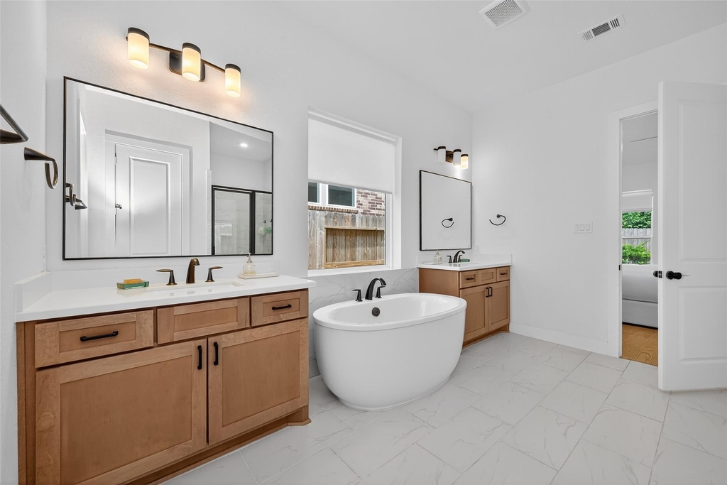 9722 Dani Lake Drive - Photo 35