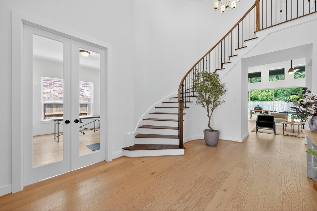 9722 Dani Lake Drive - Photo 6