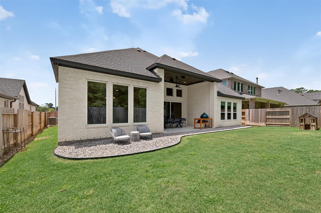 9722 Dani Lake Drive - Photo 40