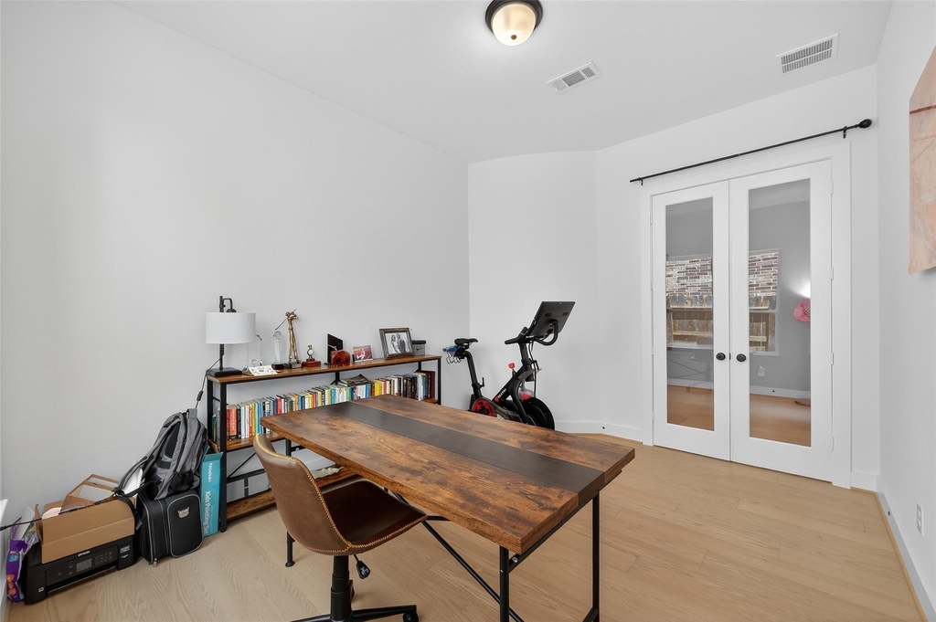 9722 Dani Lake Drive - Photo 8
