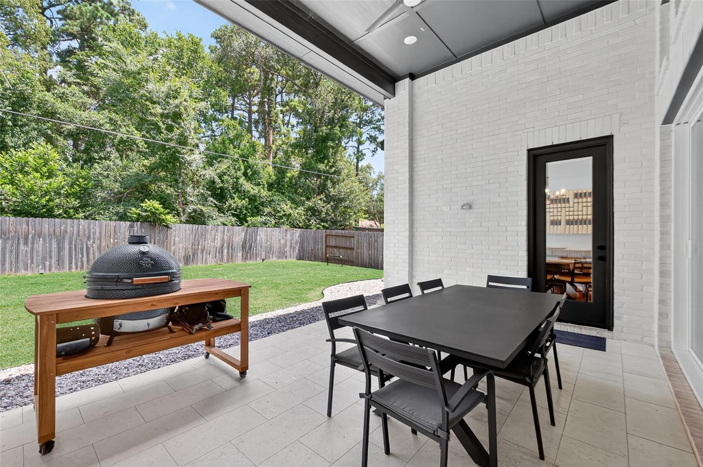 9722 Dani Lake Drive - Photo 39