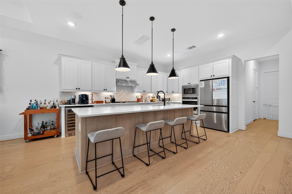 9722 Dani Lake Drive - Photo 14