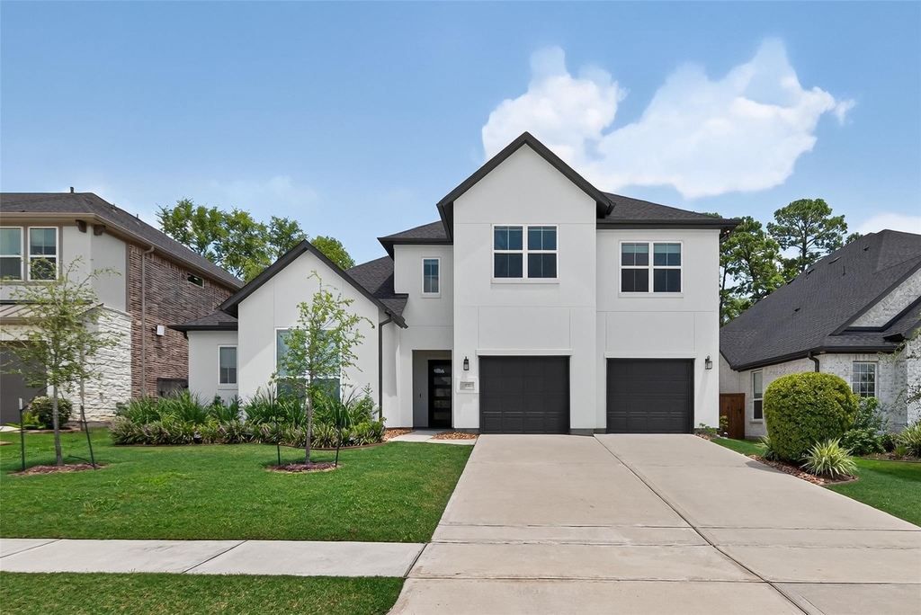9722 Dani Lake Drive - Photo 0