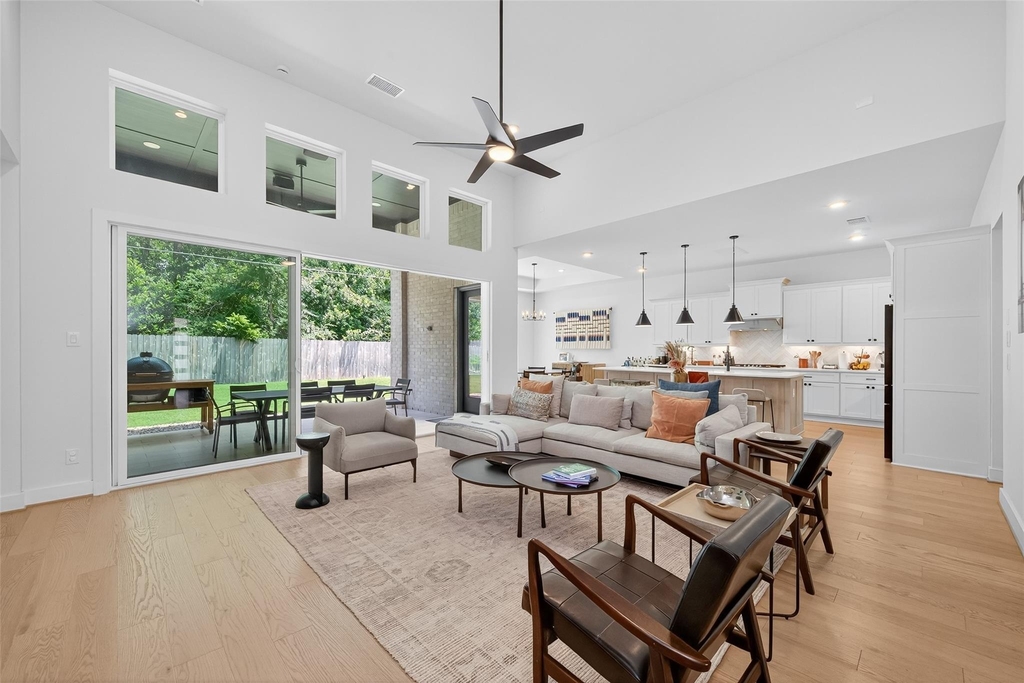 9722 Dani Lake Drive - Photo 20