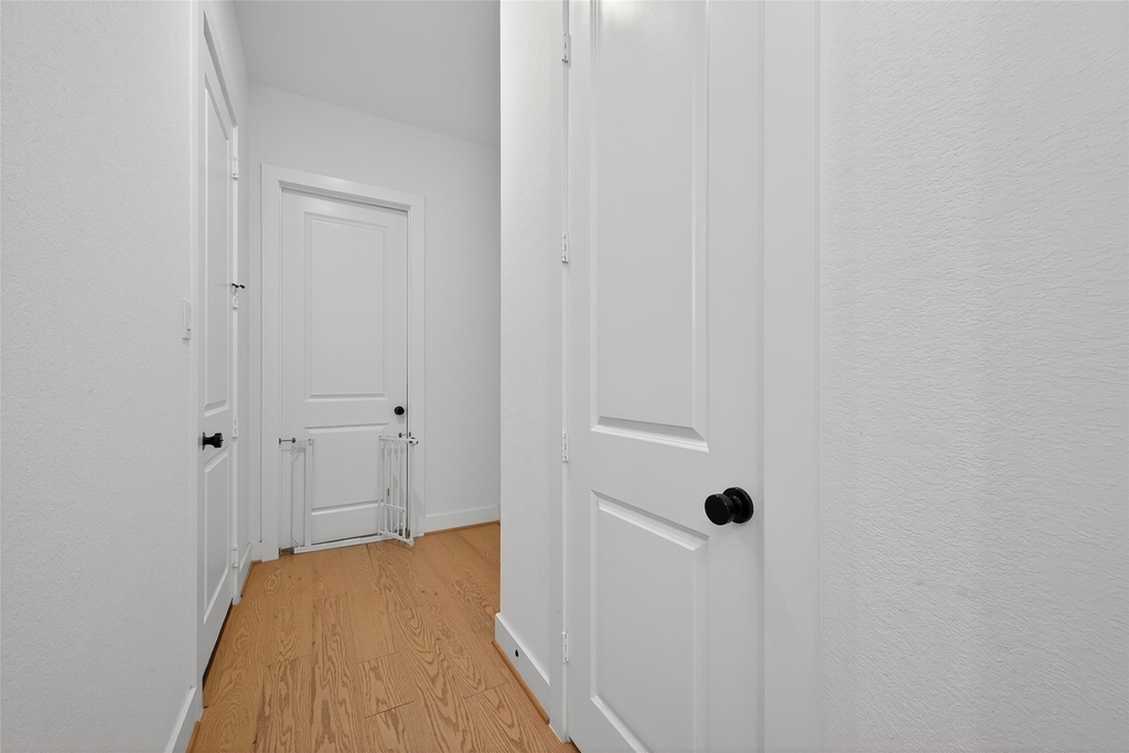 9722 Dani Lake Drive - Photo 22