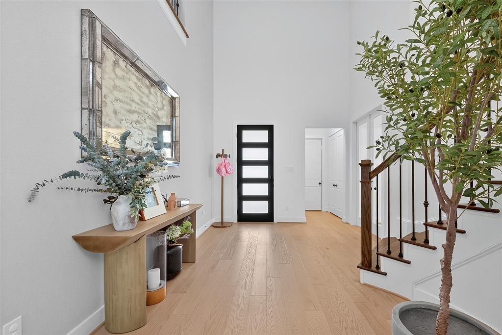 9722 Dani Lake Drive - Photo 5