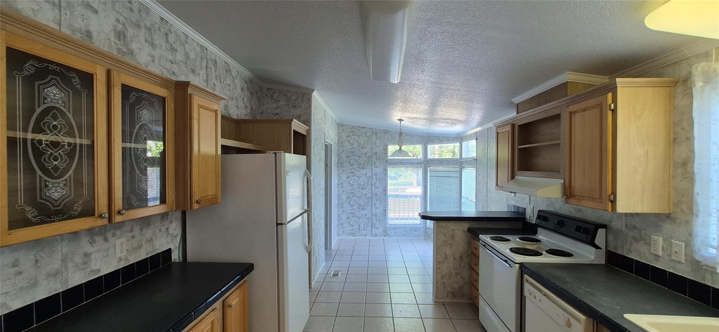 24430 Oak Hollow Boulevard - Photo 30