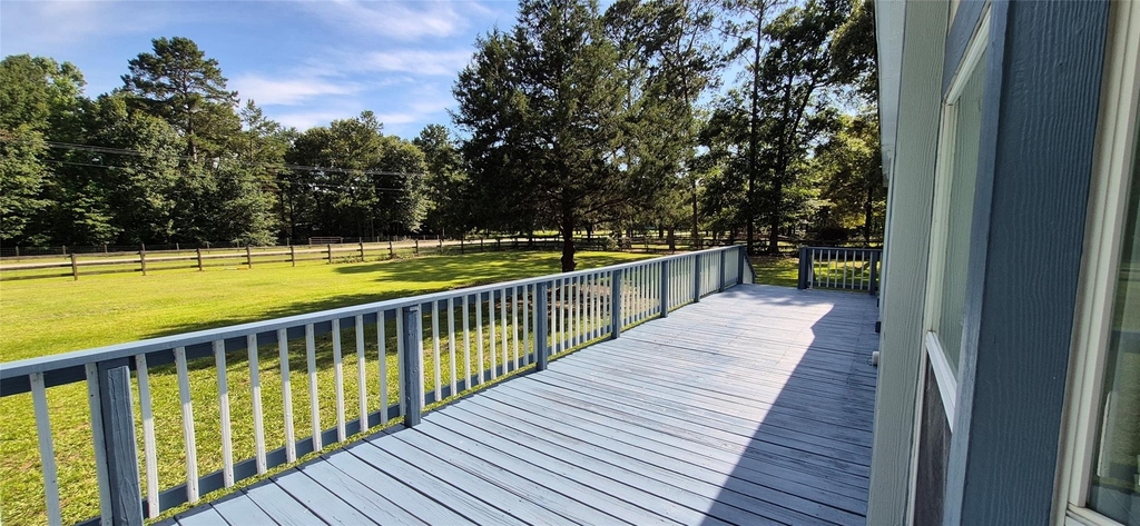 24430 Oak Hollow Boulevard - Photo 4