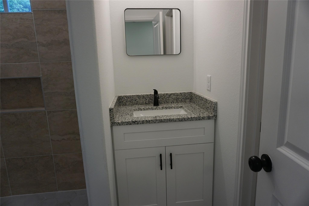 11847 Nelwood Street - Photo 13