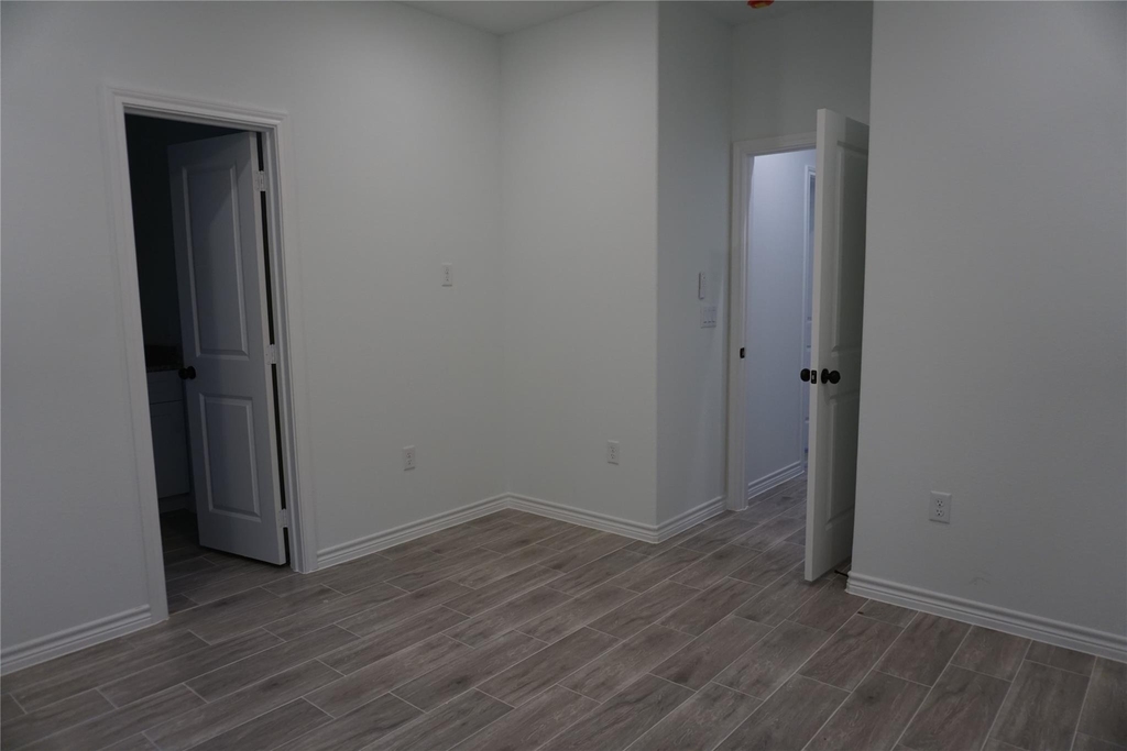 11847 Nelwood Street - Photo 11