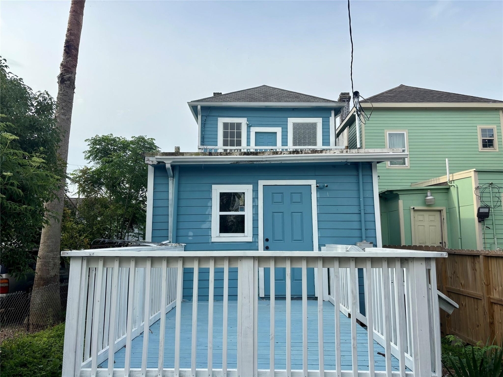 3410 Sealy Street - Photo 6