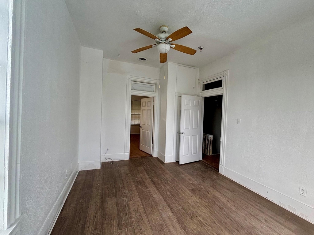 3410 Sealy Street - Photo 17
