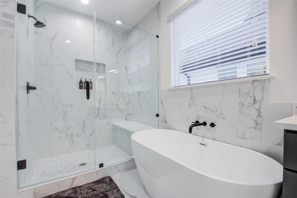 4109 Hare Street - Photo 8