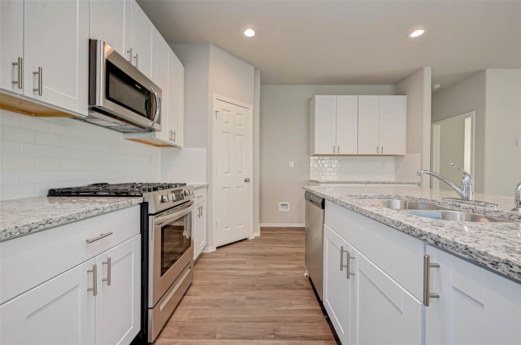 214 Cumberland Forest Drive - Photo 14