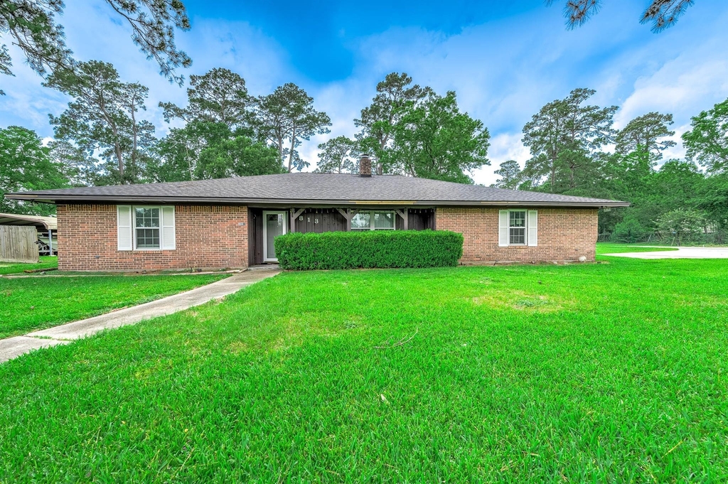 5813 Russell Lane - Photo 0