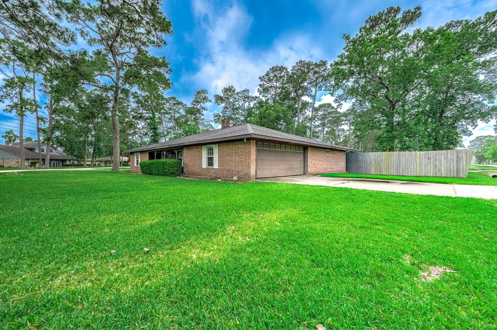 5813 Russell Lane - Photo 1